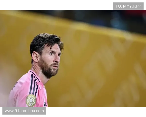 梅西头球造险复刻经典,巴黎 4-0 碾压迈阿密晋级世俱杯八强(1) 梅西头球造险复刻经典,巴黎 4-0 碾压迈阿密晋级世俱杯八强(1)